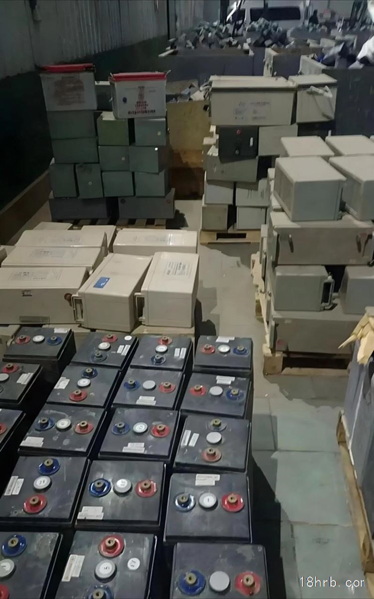 长春电瓶机房UPS电池eps干电池叉车电瓶新洁静回收公司